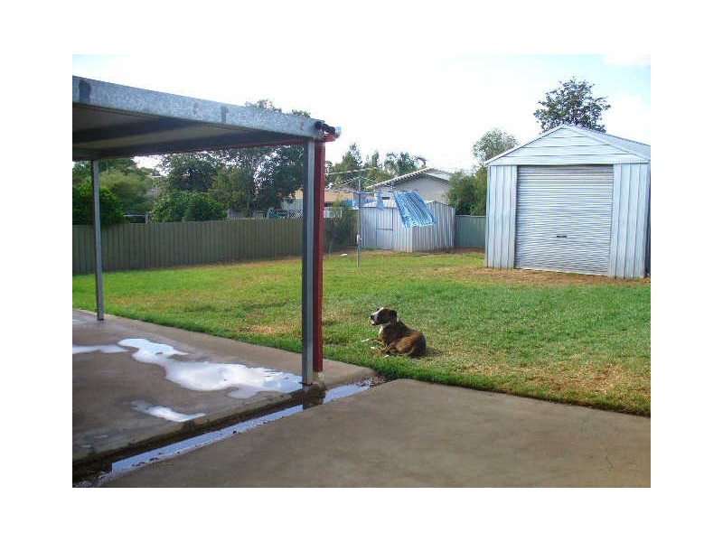 9 Hassan Street, Cowra NSW 2794