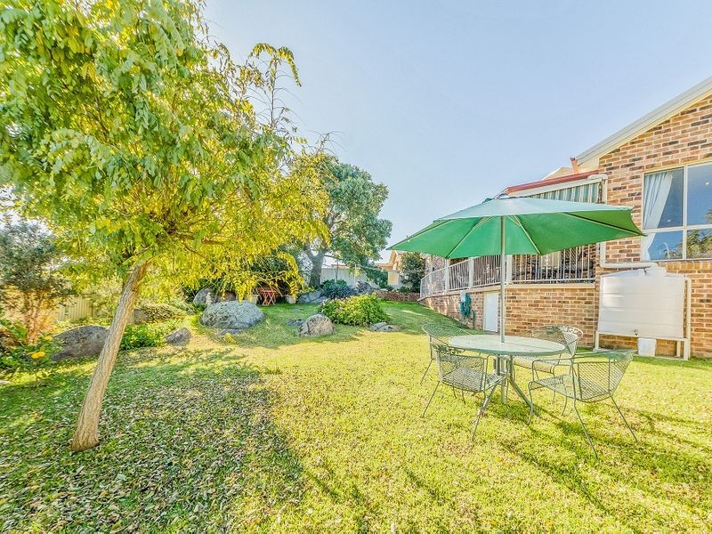 27 Acacia Circle, Cowra NSW 2794