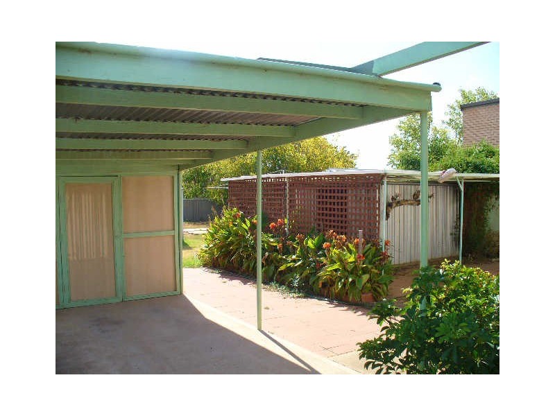 32 Redfern Street, Cowra NSW 2794