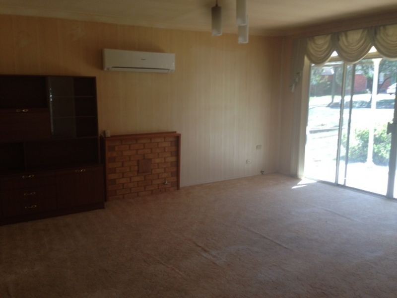 14 Newcombe Street, Cowra NSW 2794