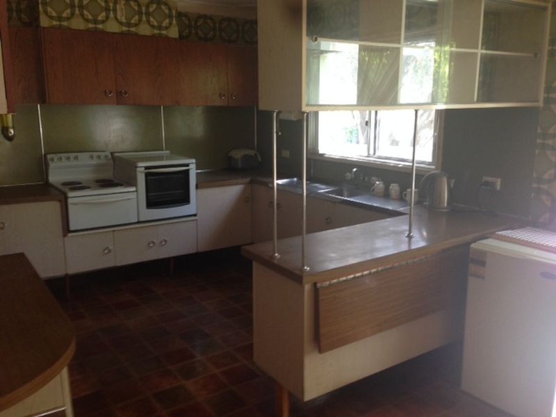 14 Newcombe Street, Cowra NSW 2794