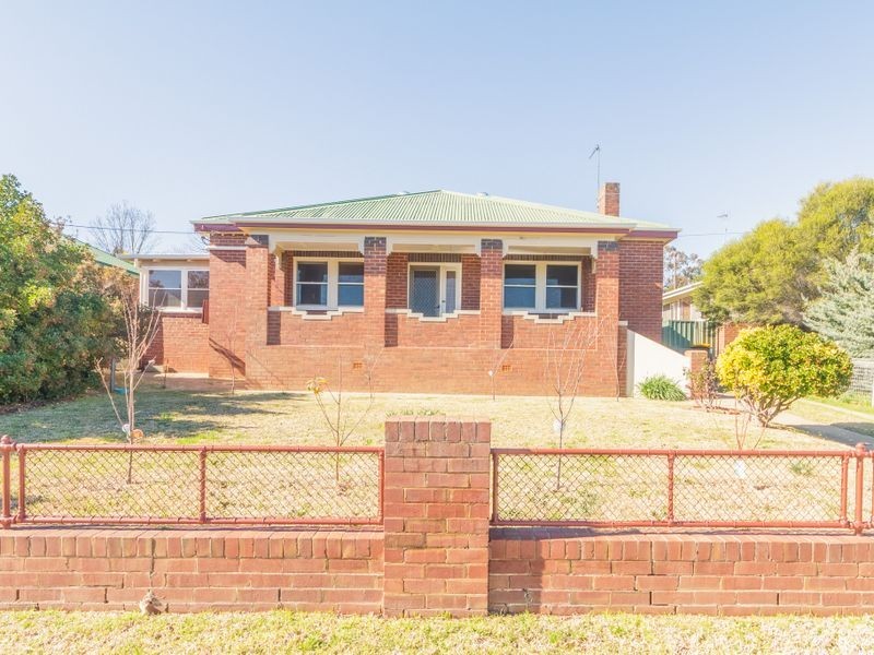 47 Lachlan Street, Cowra NSW 2794