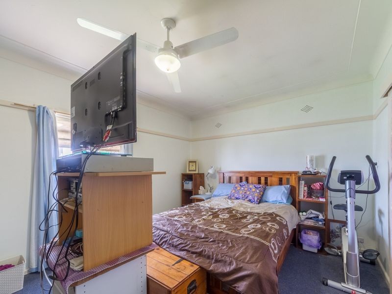 35 Lee Street, Cowra NSW 2794