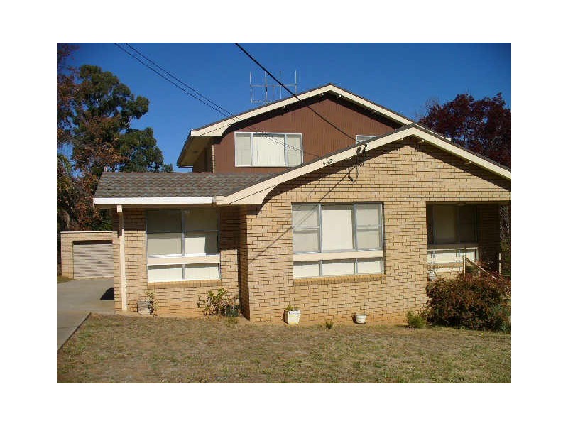 1/35 Macassar, Cowra NSW 2794