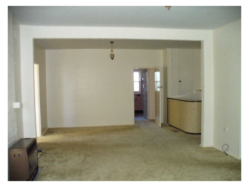 80 Liverpool, Cowra NSW 2794