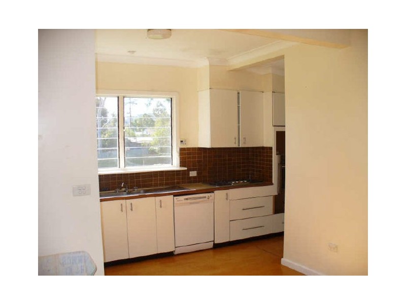 19 Bligh Street, Cowra NSW 2794