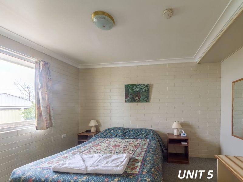 3-5 Dowell Street, Cowra NSW 2794