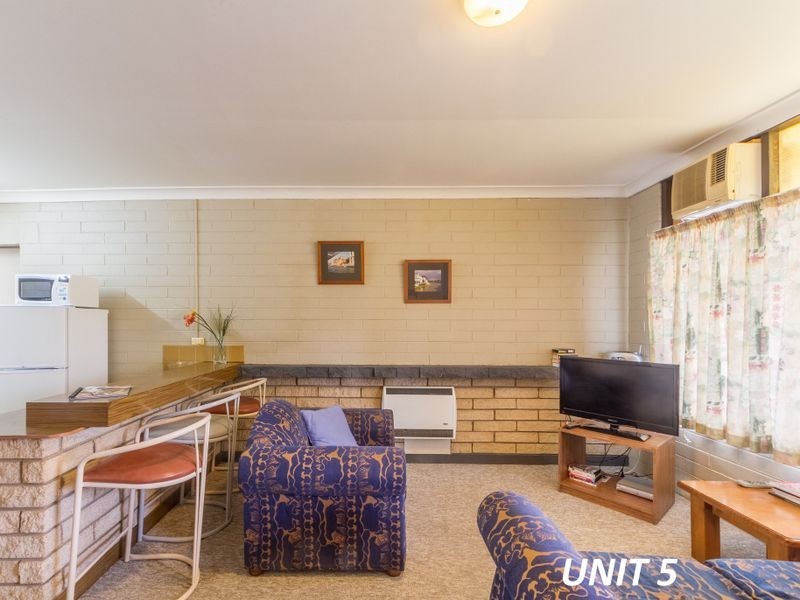 3-5 Dowell Street, Cowra NSW 2794