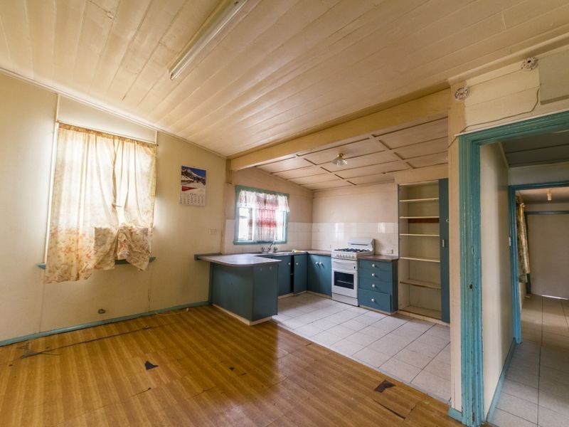 6 Coota Street, Cowra NSW 2794