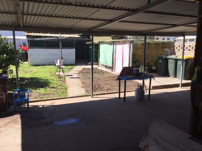 39 Darling Avenue, Cowra NSW 2794
