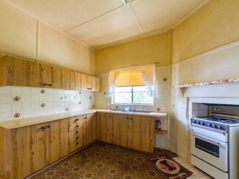 40 Parkes Street, Cowra NSW 2794