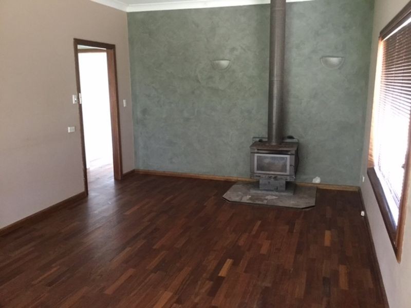 94 Rodd Street, Canowindra NSW 2804