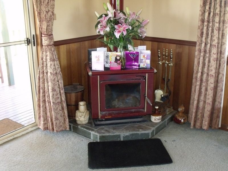 73 Willowvale, Cowra NSW 2794