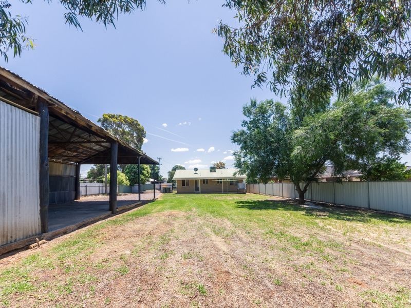 56 Walker Street, Cowra NSW 2794