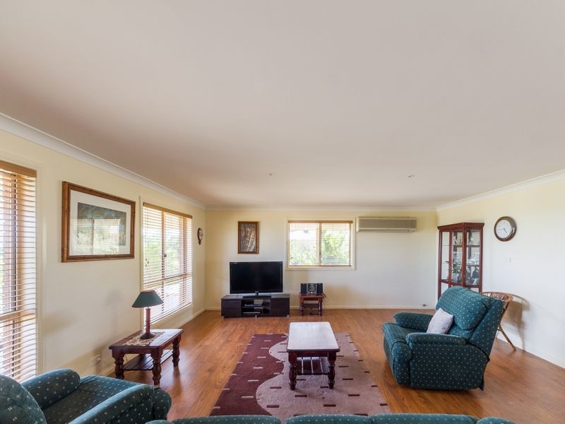 14 Shepherd Avenue, Cowra NSW 2794
