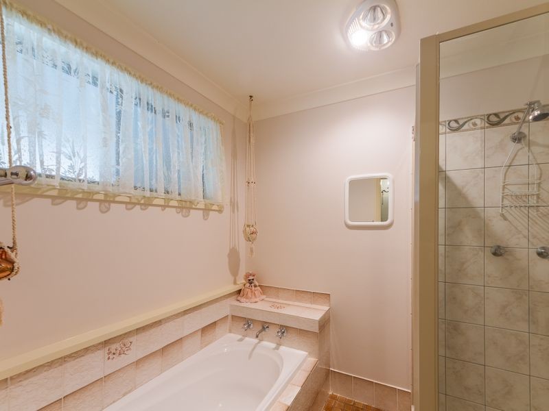 30 Dawson Drive, Cowra NSW 2794