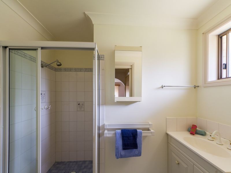 30 Dawson Drive, Cowra NSW 2794