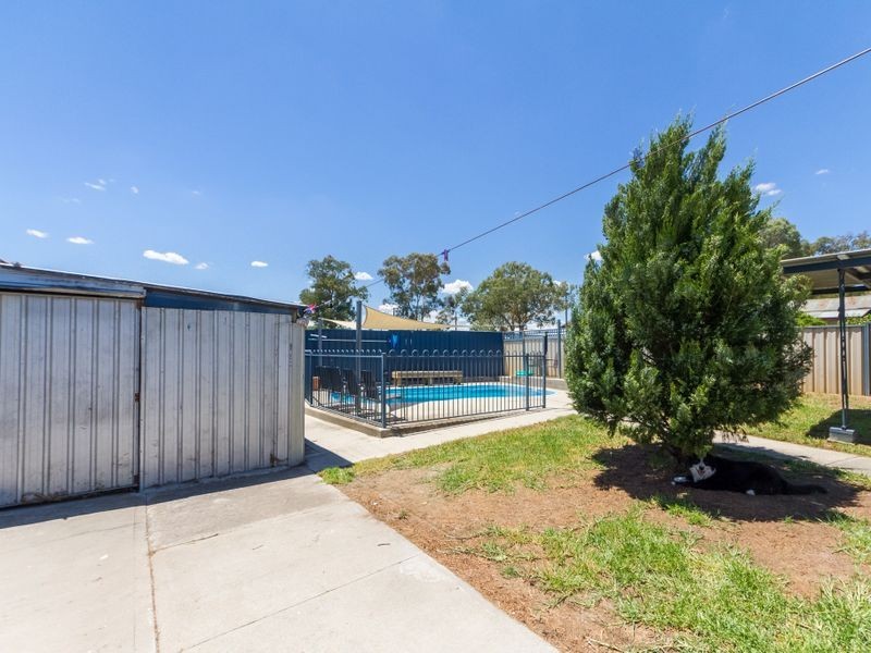14 Baronga Street, Cowra NSW 2794