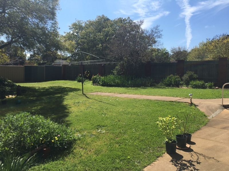 18 Pitt Street, Cowra NSW 2794