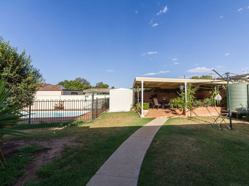1 Farrer Street, Cowra NSW 2794