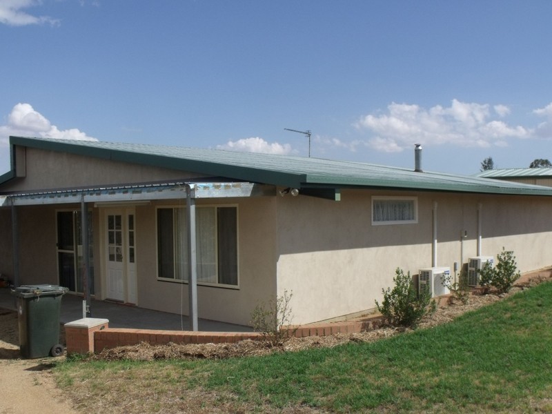 Chardonnay Lane, Cowra NSW 2794