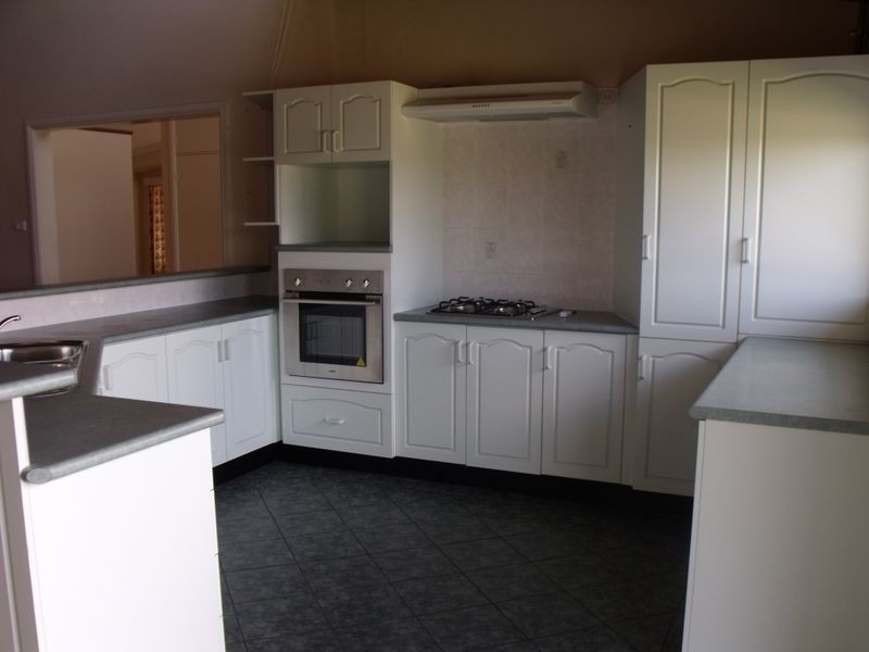 Chardonnay Lane, Cowra NSW 2794
