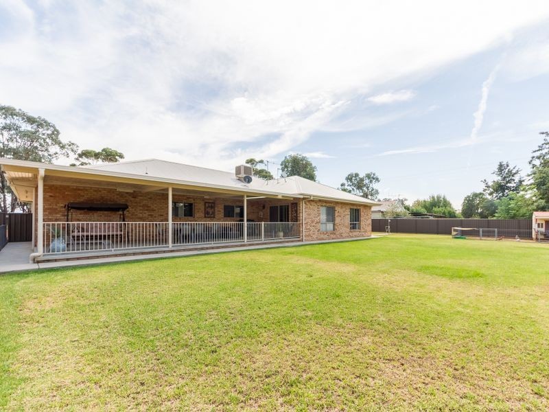 8 Graham Street (Noonbinna), Cowra NSW 2794
