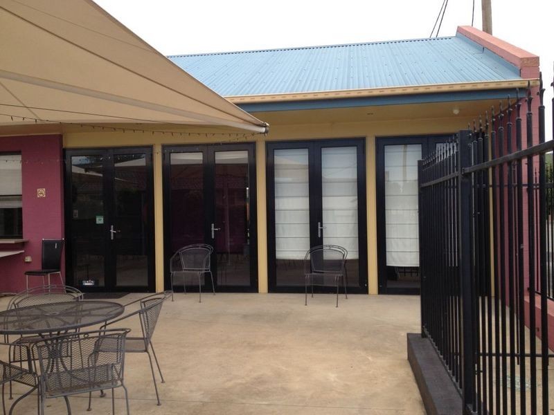 14 Railway Lane, Cowra NSW 2794