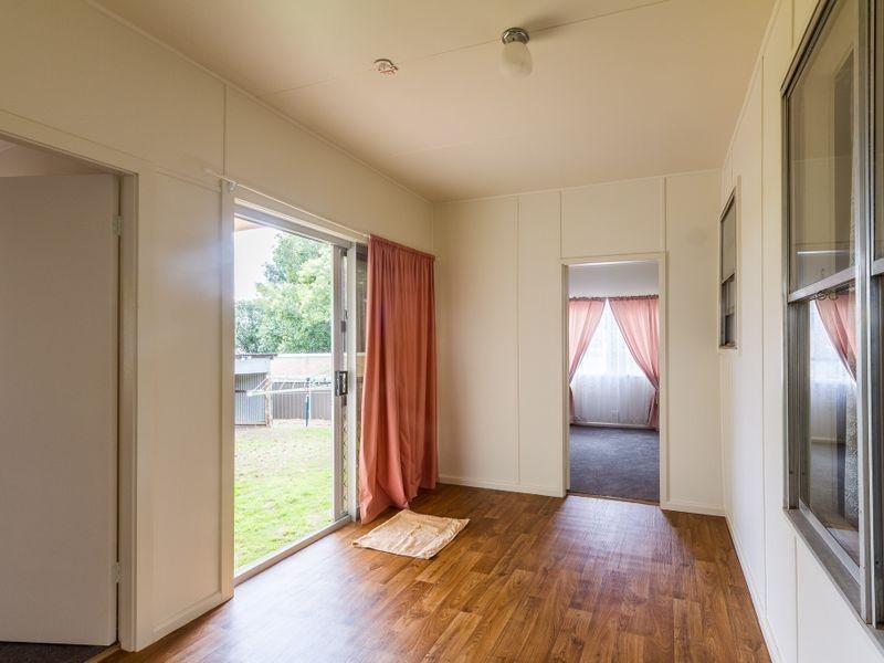 6 Kibbler Street, Cowra NSW 2794