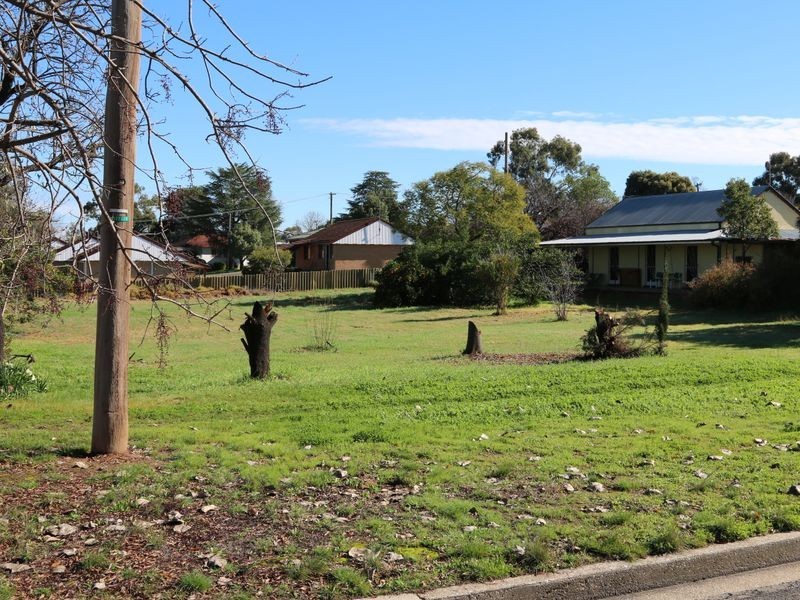 92 Redfern Street, Cowra NSW 2794