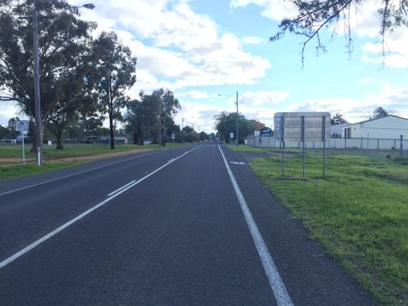 57 Grenfell Road, Cowra NSW 2794