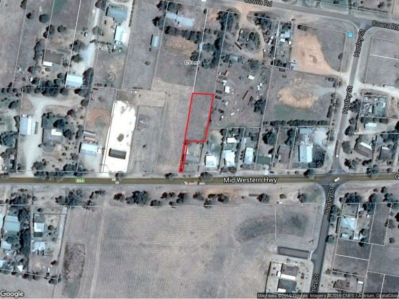 57 Grenfell Road, Cowra NSW 2794