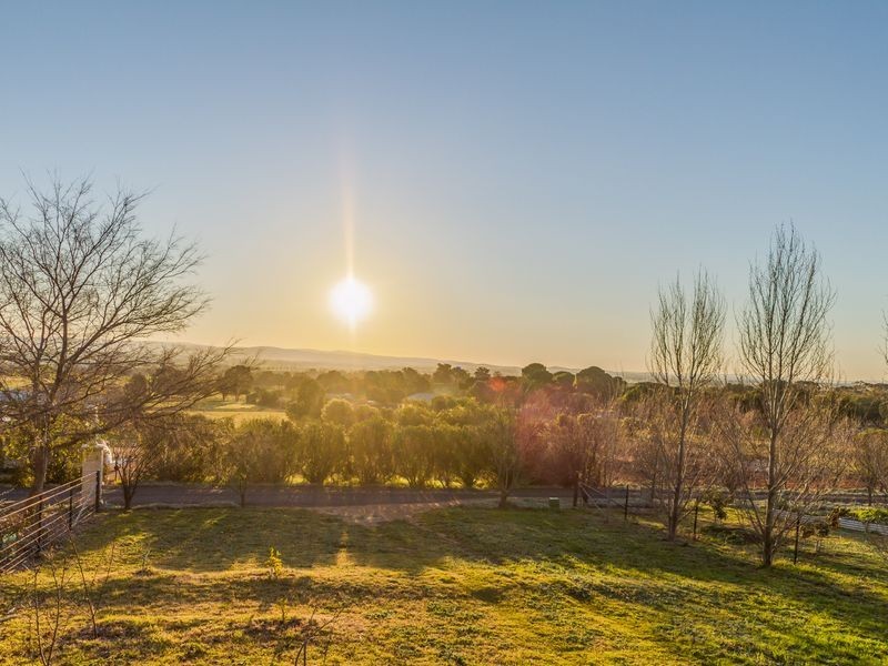 39 Doncaster Drive, Cowra NSW 2794