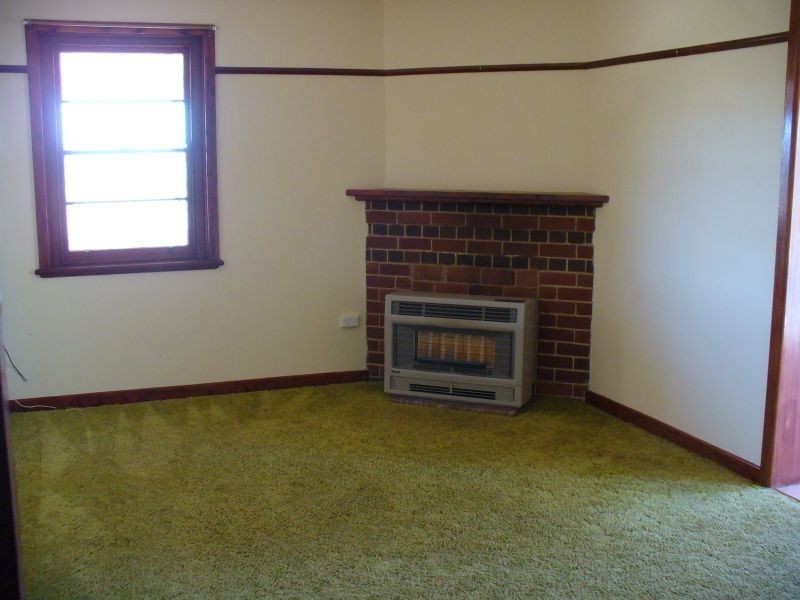 55 Calare Street, Cowra NSW 2794