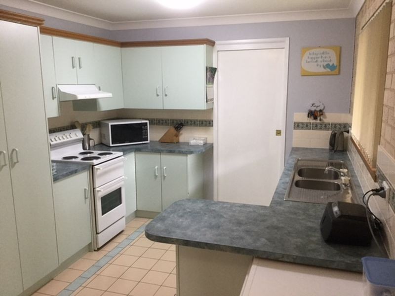 14B Echuca Place, Cowra NSW 2794