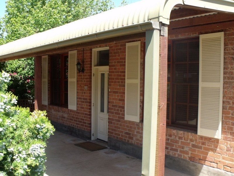 11 Daly Street, Cowra NSW 2794