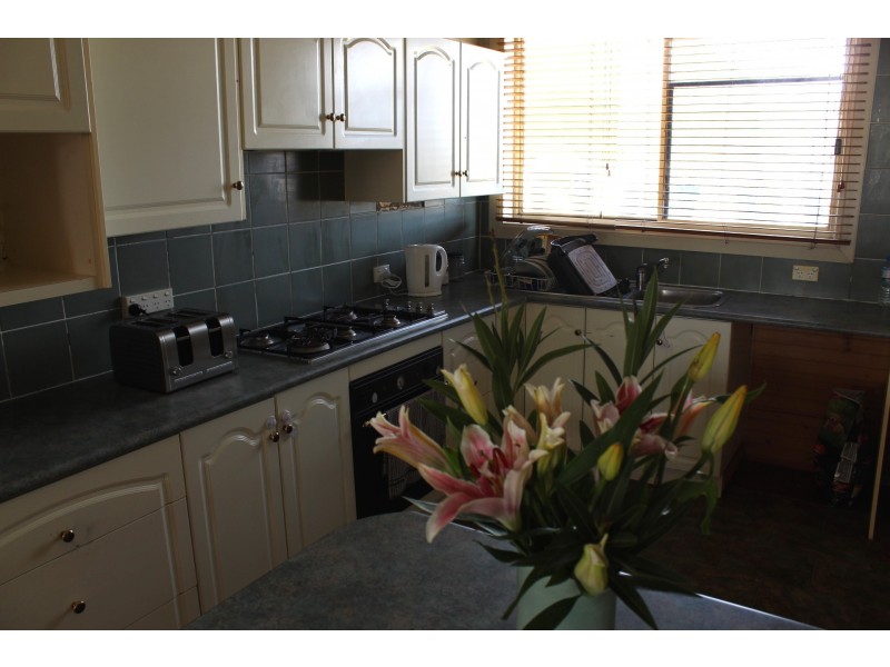 9 Deboyne Street (Koorawatha), Cowra NSW 2794