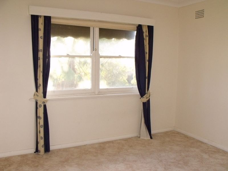 69 Lachlan Street, Cowra NSW 2794