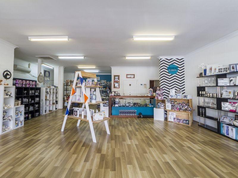 46 Kendal Street, Cowra NSW 2794