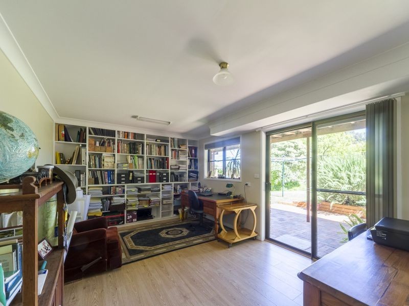 5 Amaroo Ave, Cowra NSW 2794