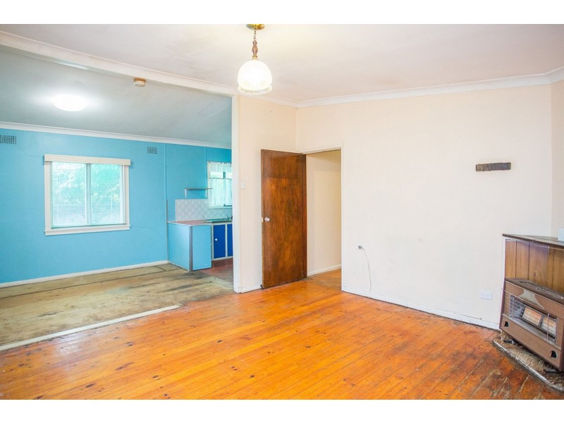 29 Stewart Street, Cowra NSW 2794