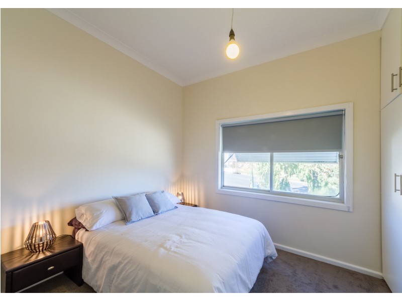 2 Keswick Street, Cowra NSW 2794