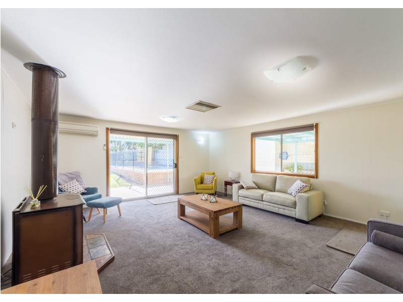 2 Keswick Street, Cowra NSW 2794