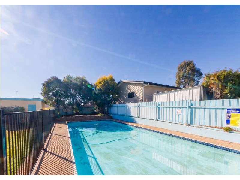 2 Keswick Street, Cowra NSW 2794