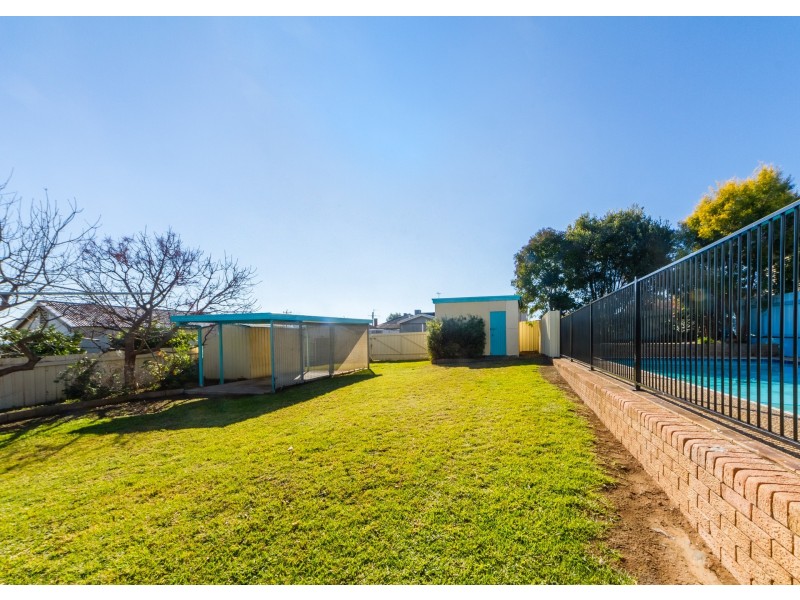 2 Keswick Street, Cowra NSW 2794