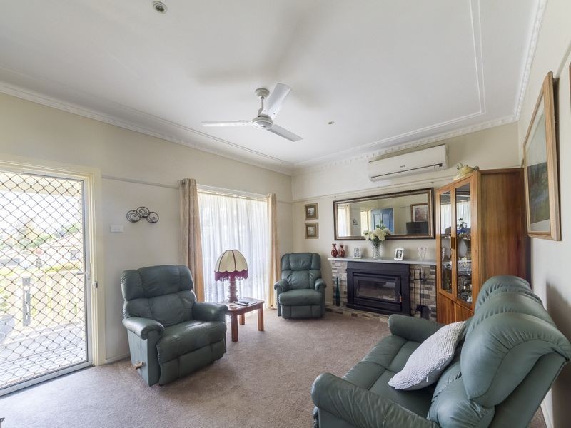 33 Eulo Street, Cowra NSW 2794