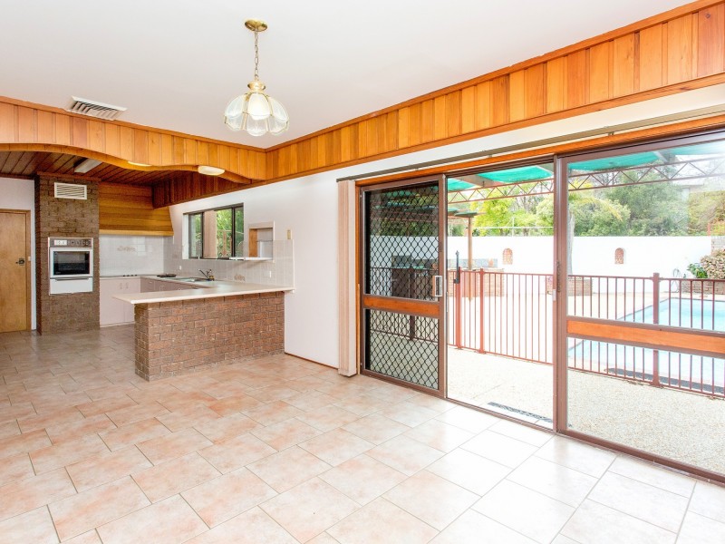 12 Kanangra Street, Cowra NSW 2794