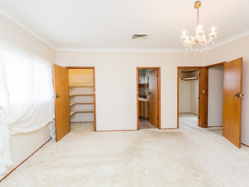 12 Kanangra Street, Cowra NSW 2794