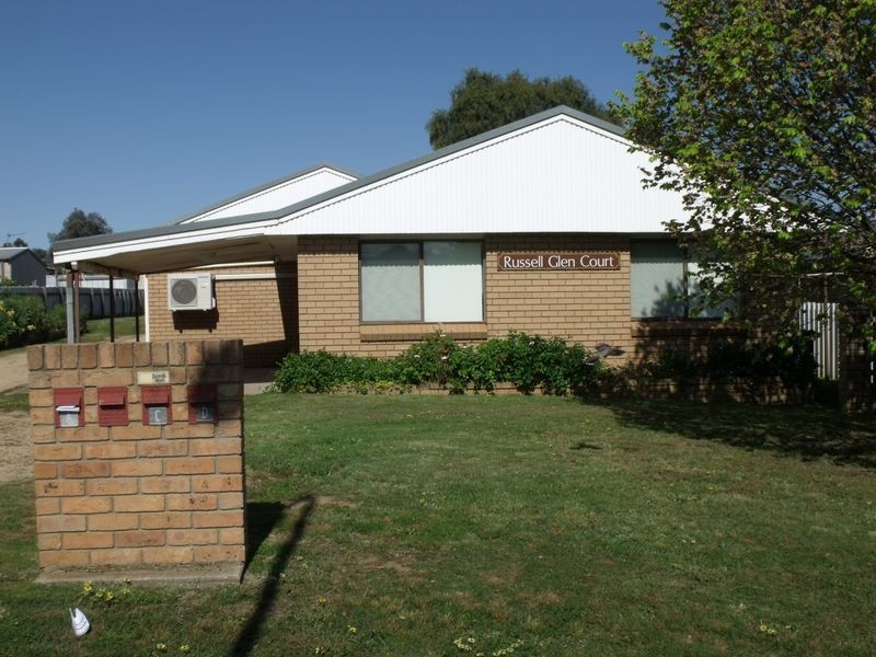 13B Coolabah Crescent, Cowra NSW 2794