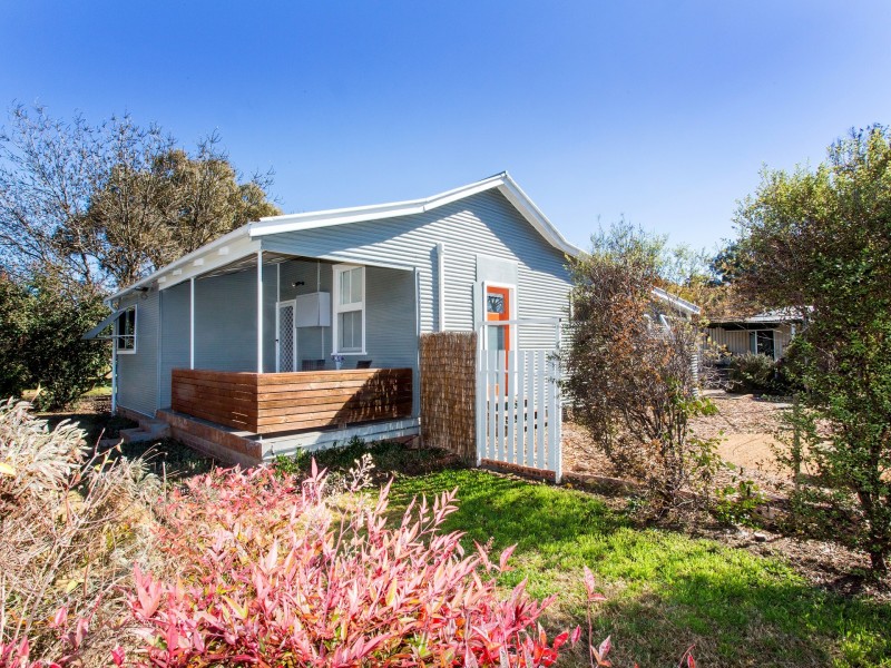 36 Campbell Street, Cowra NSW 2794